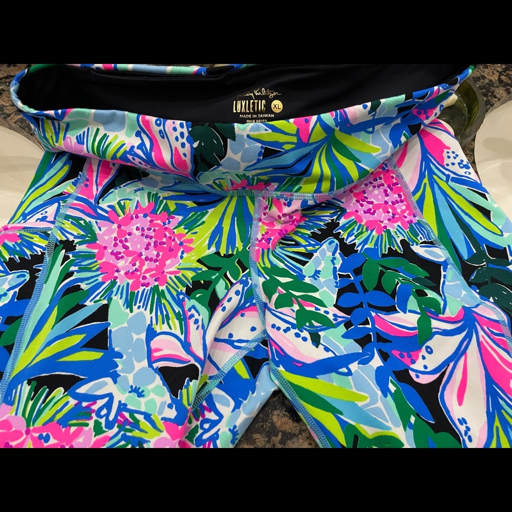 Lilly Pulitzer Luxletic cropped leggings